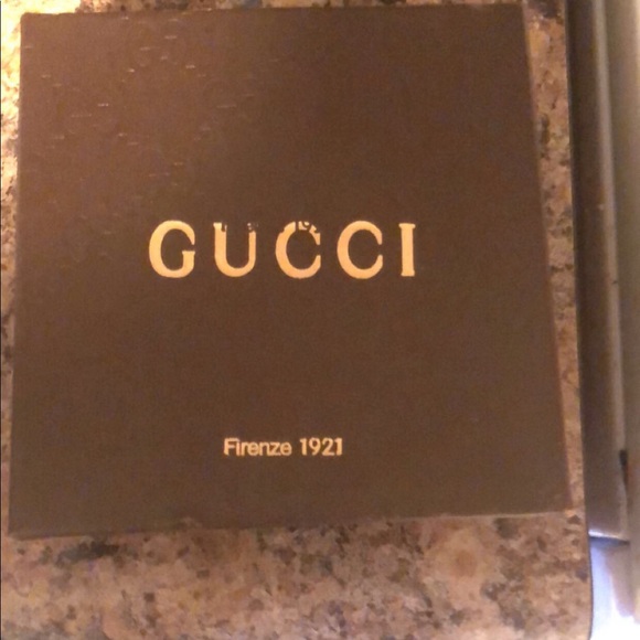 Gucci belt - Picture 1 of 3